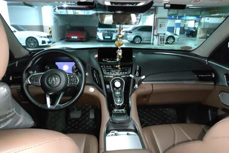 Used Acura RDX 2019 2.0T Luxury Edition China VI Standard Center Console