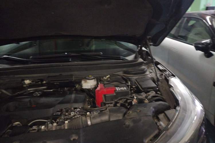 Used Acura RDX 2019 2.0T Diamond Edition SH-AWD China VI Standard Engine Bay Left