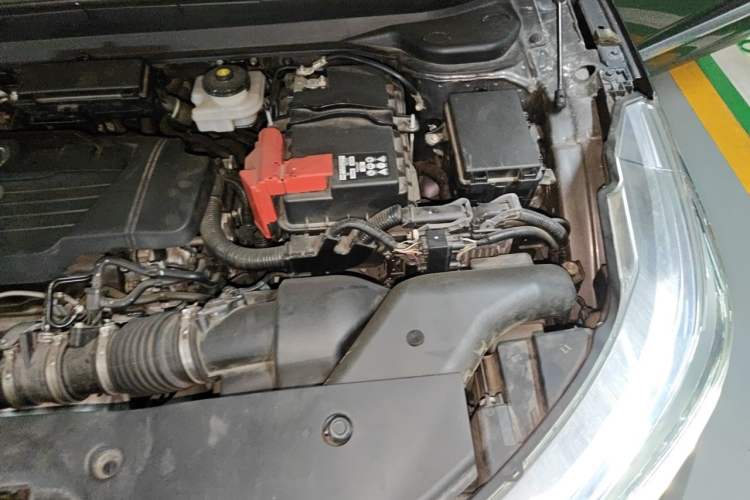 Used Acura RDX 2019 2.0T Enjoyment Version China VI Standard Engine Bay Left
