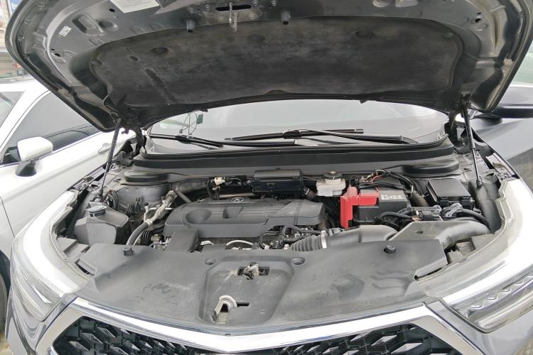 Used Acura RDX 2019 2.0T Diamond Edition SH-AWD China VI Standard Engine Bay