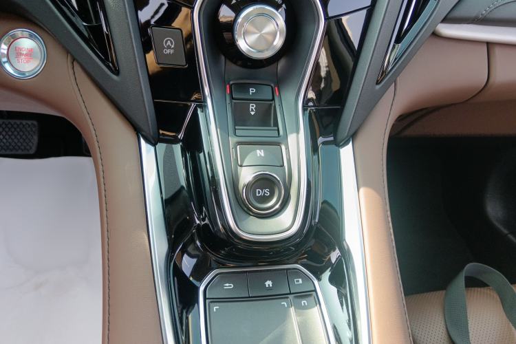 Used Acura RDX 2019 2.0T Diamond Edition SH-AWD China VI Standard Gear Lever