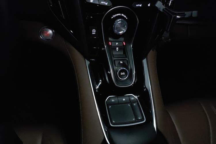 Used Acura RDX 2019 2.0T Luxury Edition China VI Standard Gear Lever