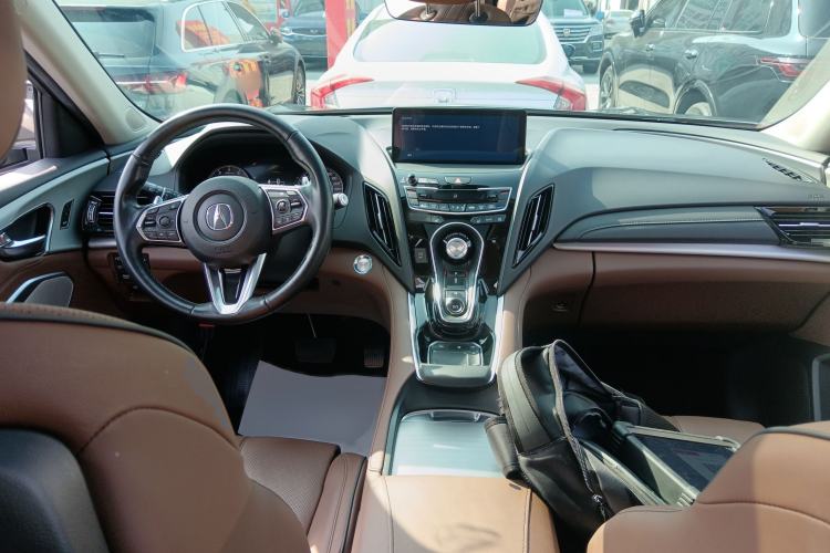 Used Acura RDX 2019 2.0T Diamond Edition SH-AWD China VI Standard Interior 2