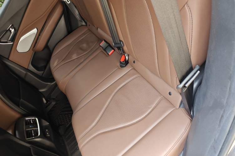 Used Acura RDX 2019 2.0T Luxury Edition China VI Standard Left Rear Seat