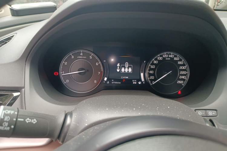 Used Acura RDX 2019 2.0T Luxury Edition China VI Standard Odometer Close Up