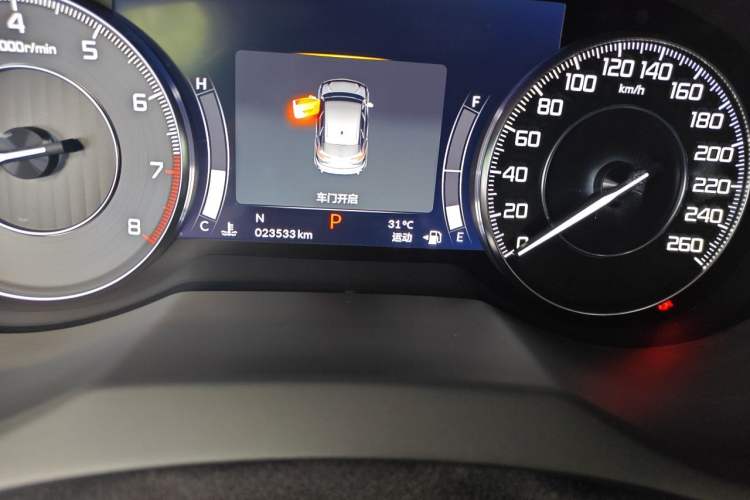 Used Acura RDX 2019 2.0T Luxury Edition China VI Standard Odometer Close Up