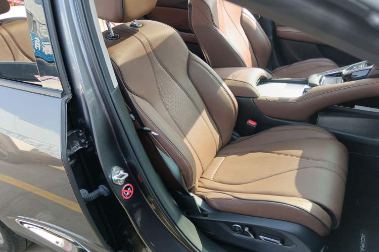 Used Acura RDX 2019 2.0T Diamond Edition SH-AWD China VI Standard Right Front Seat