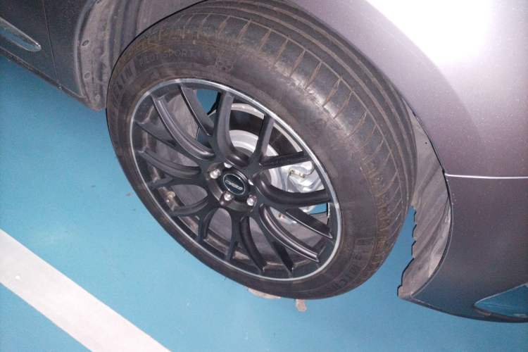 Used Acura RDX 2019 2.0T Diamond Edition SH-AWD China VI Standard Right Front Wheel Hub