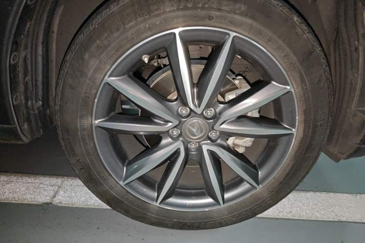 Used Acura RDX 2019 2.0T Enjoyment Version China VI Standard Right Front Wheel Hub