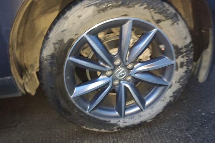 Used Acura RDX 2019 2.0T Smart Enjoyment Version SH-AWD China VI Right Front Wheel Hub