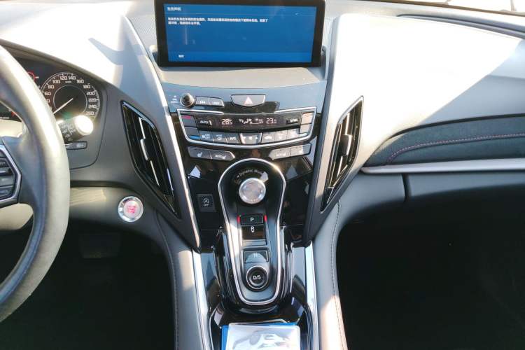 Used Acura RDX 2019 2.0T Smart Enjoyment Version SH-AWD China V Standard Audio And AC Panel