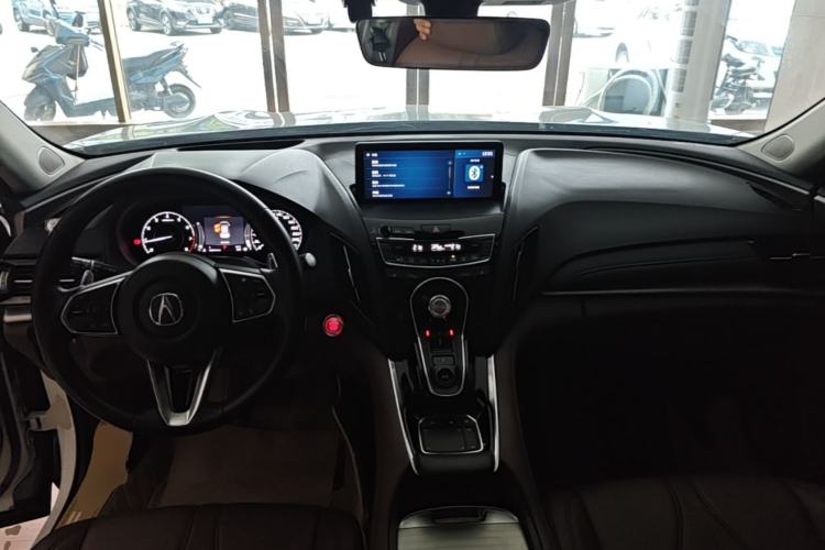 Used Acura RDX 2019 2.0T Luxury Edition China VI Standard Center Console