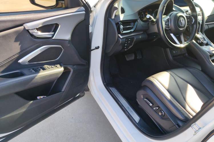 Used Acura RDX 2019 2.0T Smart Enjoyment Version SH-AWD China V Standard Driver Seat