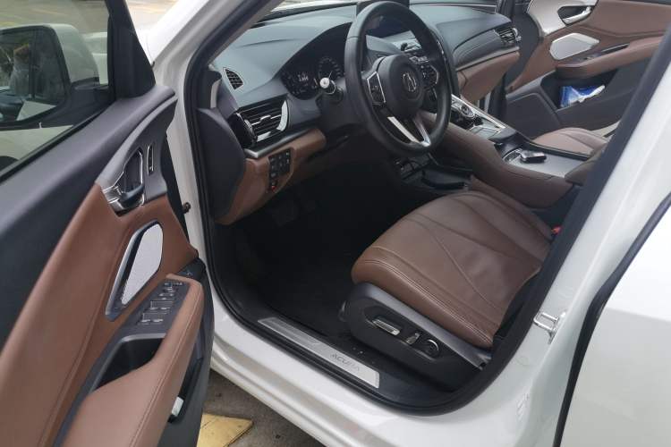Used Acura RDX 2019 2.0T Luxury Edition China VI Standard Driver Seat