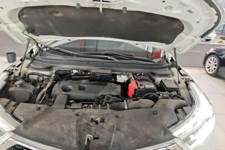 Used Acura RDX 2019 2.0T Luxury Edition China VI Standard Engine Bay