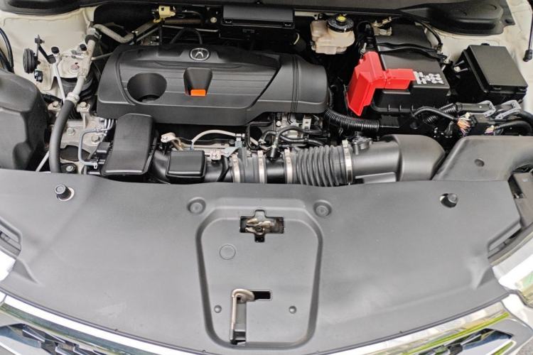 Used Acura RDX 2019 2.0T Diamond Edition SH-AWD China VI Standard Engine Bay