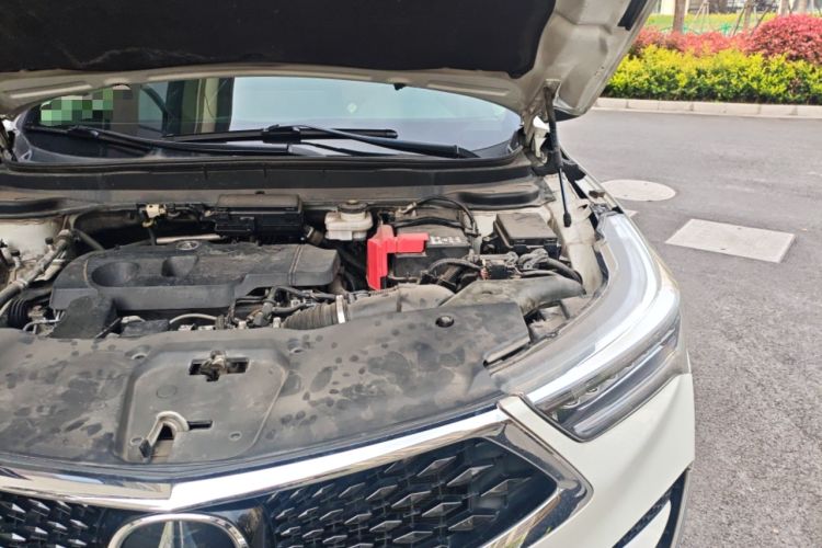 Used Acura RDX 2019 2.0T Enjoyment Version China VI Standard Engine Bay Left
