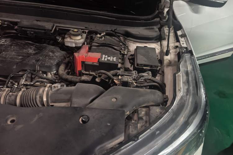 Used Acura RDX 2019 2.0T Enjoyment Version China VI Standard Engine Bay Left