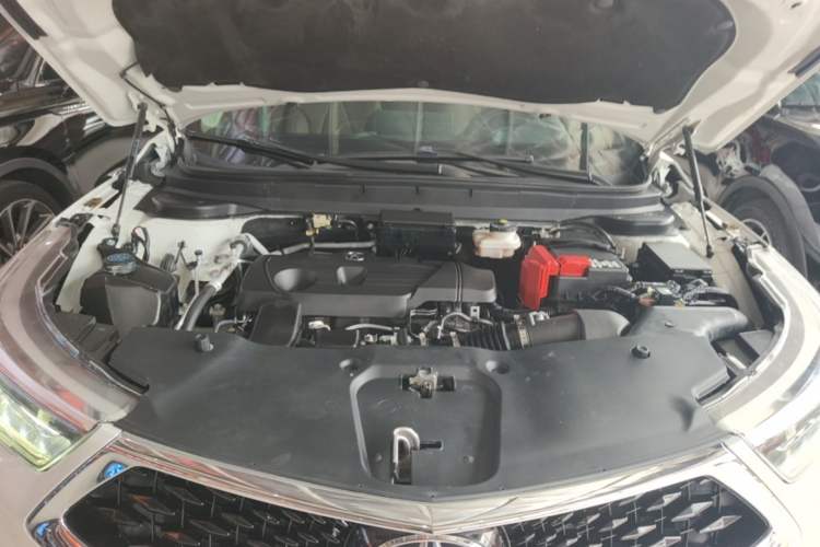 Used Acura RDX 2019 2.0T Luxury Edition China V Standard Engine Bay