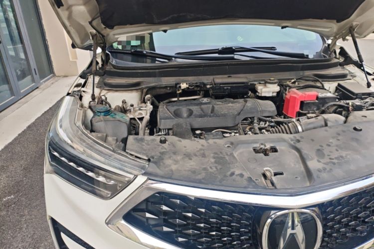 Used Acura RDX 2019 2.0T Enjoyment Version China VI Standard Engine Bay Right