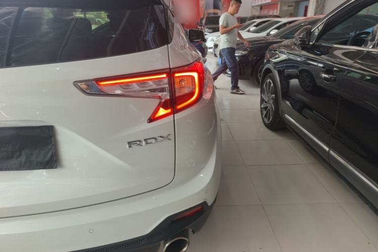 Used Acura RDX 2019 2.0T Luxury Edition China V Standard Exterior 3