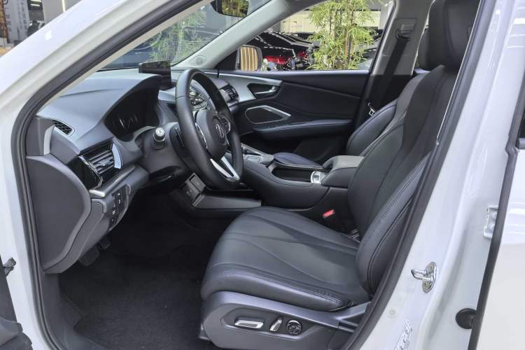 Used Acura RDX 2019 2.0T Enjoyment Version China VI Standard Interior 4