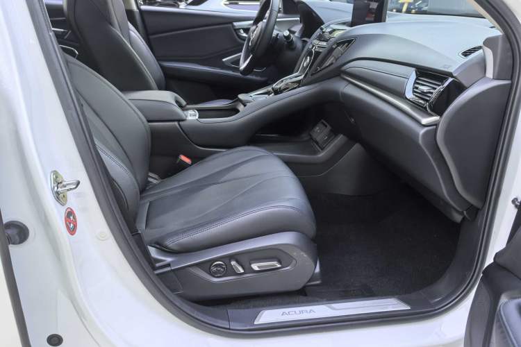 Used Acura RDX 2019 2.0T Enjoyment Version China VI Standard Interior 9