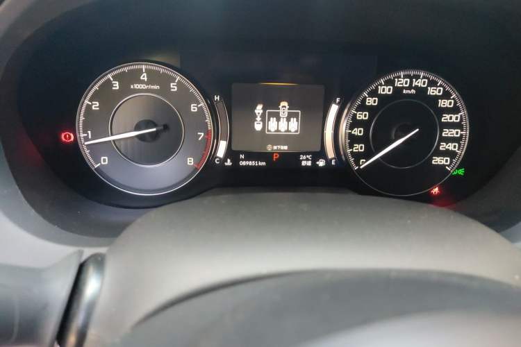 Used Acura RDX 2019 2.0T Luxury Edition China VI Standard Odometer Close Up
