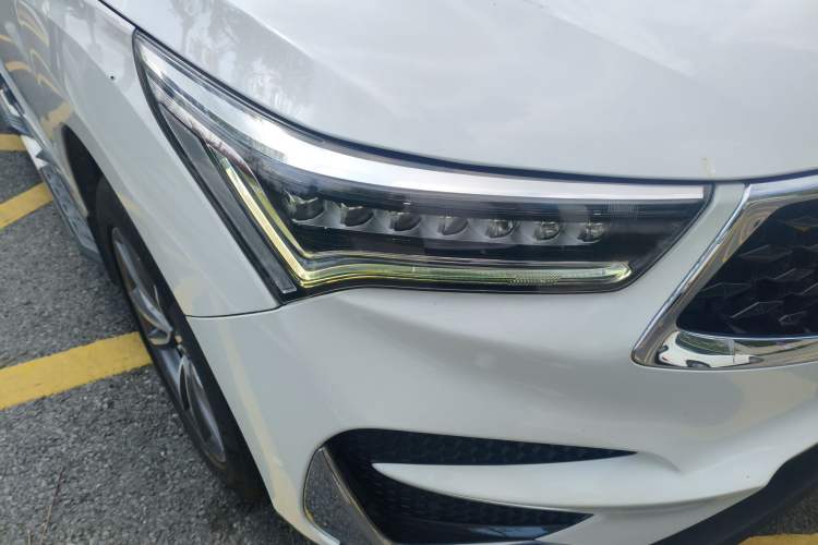 Used Acura RDX 2019 2.0T Enjoyment Version China V Standard Right Front Headlight