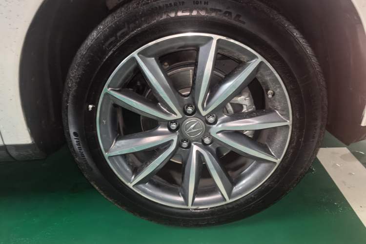 Used Acura RDX 2019 2.0T Enjoyment Version China VI Standard Right Front Wheel Hub