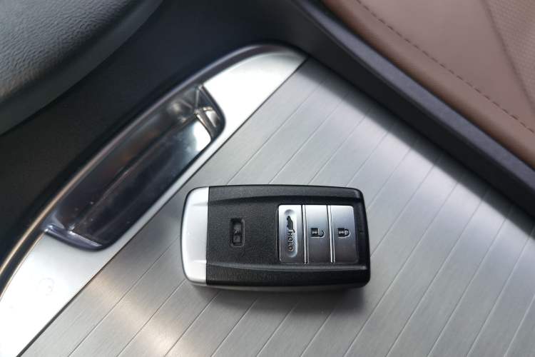 Used Acura RDX 2019 2.0T Luxury Edition China VI Standard Vehicle Key