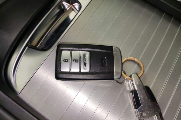 Used Acura RDX 2019 2.0T Enjoyment Version China VI Standard Vehicle Key