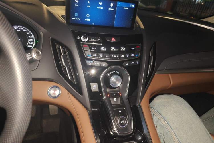 Used Acura RDX 2020 2.0T Diamond Edition SH-AWD Audio And AC Panel