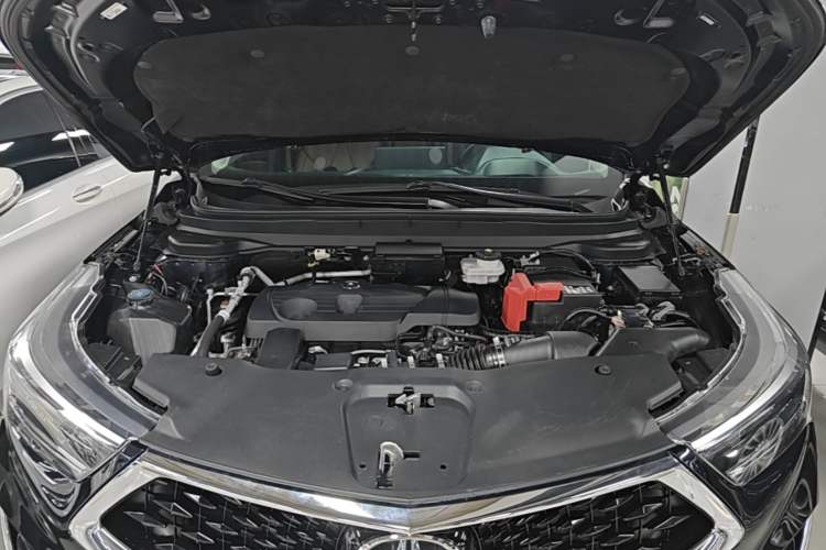 Used Acura RDX 2020 2.0T Diamond Edition SH-AWD Engine Bay