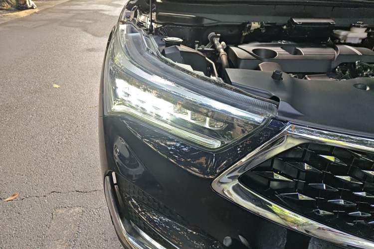 Used Acura RDX 2020 2.0T Diamond Edition A-Spec Sport SH-AWD Right Front Headlight