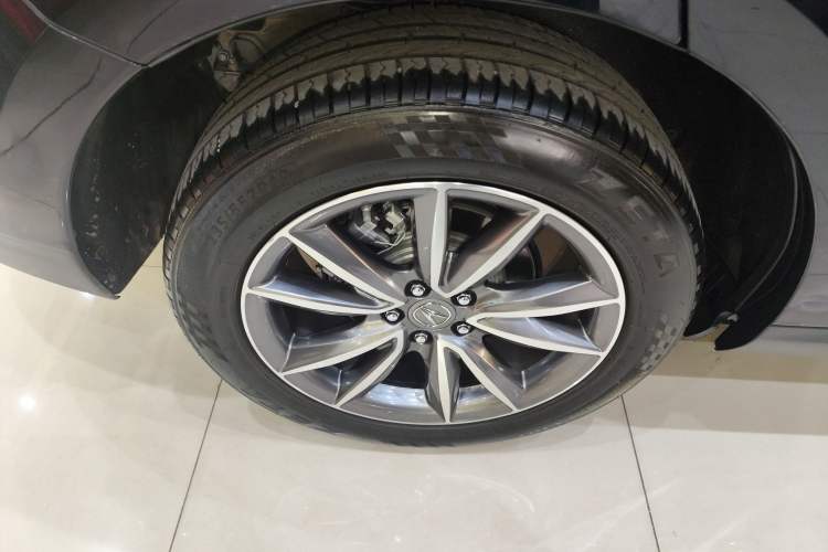 Used Acura RDX 2020 2.0T Enjoyment Edition Right Rear Wheel Hub