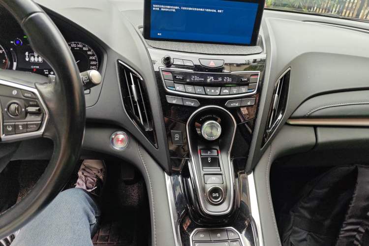 Used Acura RDX 2020 2.0T Smart Edition SH-AWD Audio And AC Panel