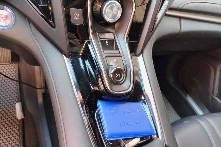 Used Acura RDX 2020 2.0T Enjoyment Edition Gear Lever