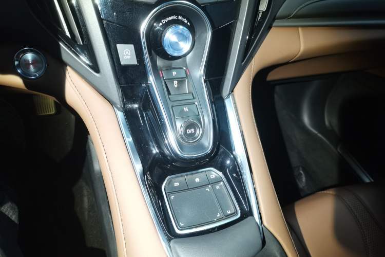 Used Acura RDX 2020 2.0T Deluxe Edition Gear Lever