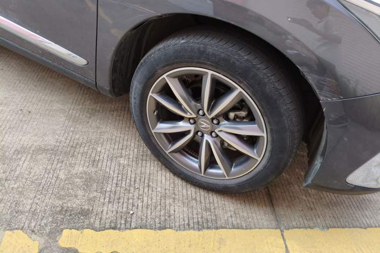 Used Acura RDX 2020 2.0T Enjoyment Edition Right Front Wheel Hub