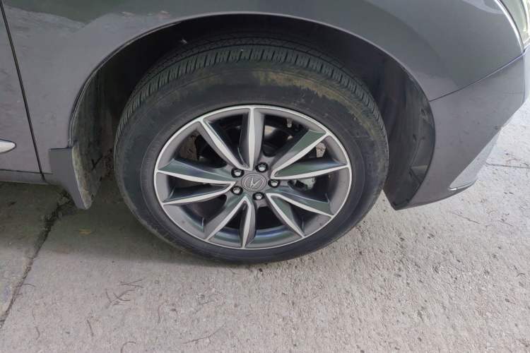Used Acura RDX 2020 2.0T Smart Edition SH-AWD Right Front Wheel Hub