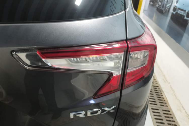 Used Acura RDX 2020 2.0T Deluxe Edition Right Rear Taillight