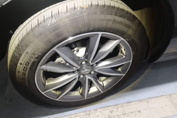 Used Acura RDX 2020 2.0T Deluxe Edition Right Rear Wheel Hub