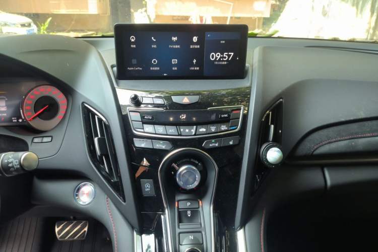 Used Acura RDX 2020 2.0T Prestige · A-Spec Sport Edition Audio And AC Panel