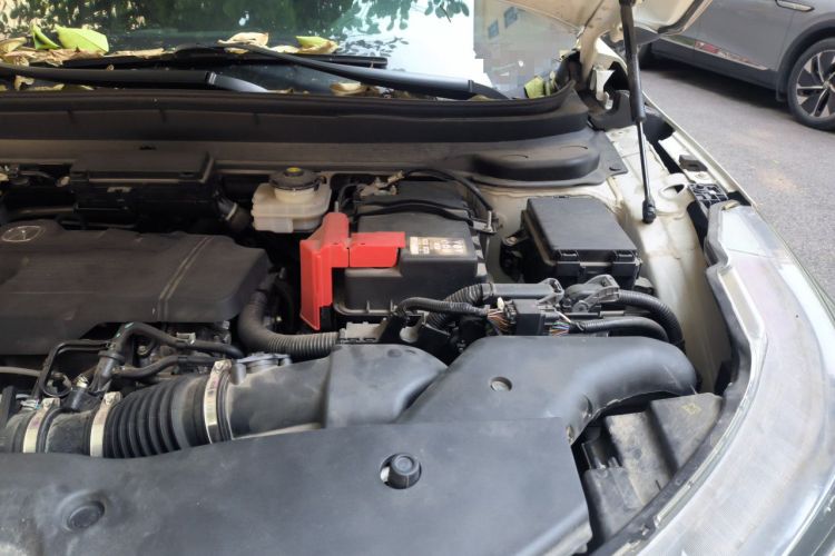 Used Acura RDX 2020 2.0T Prestige · A-Spec Sport Edition Engine Bay Left
