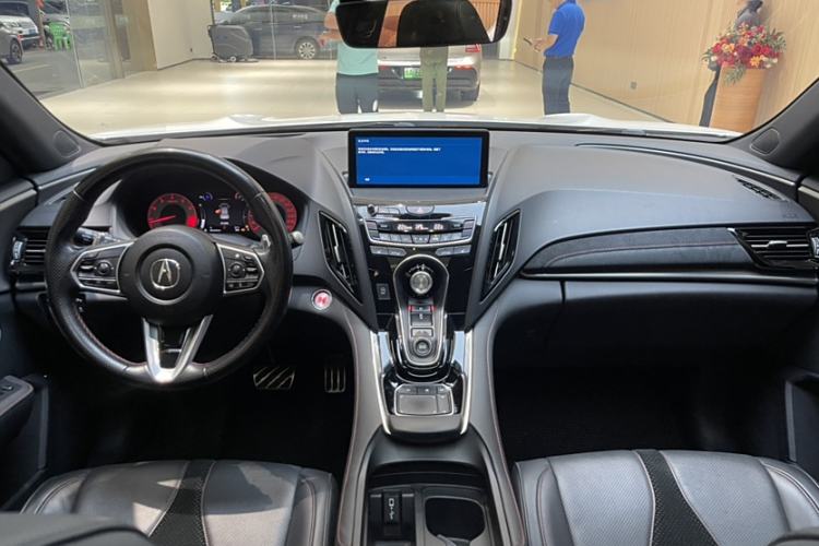 Used Acura RDX 2020 2.0T Prestige · A-Spec Sport Edition Interior 1