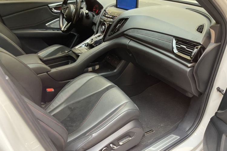 Used Acura RDX 2020 2.0T Prestige · A-Spec Sport Edition Interior 8