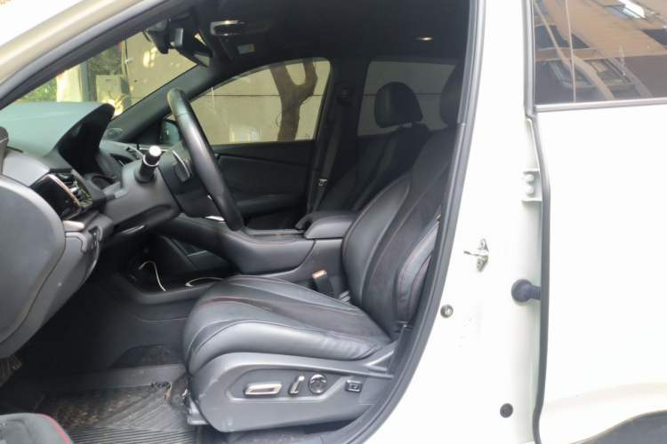 Used Acura RDX 2020 2.0T Prestige · A-Spec Sport Edition Left Front Seat