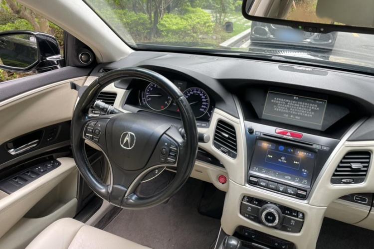 Used Acura RLX 2013 3.5L PAWS Edition Interior 6