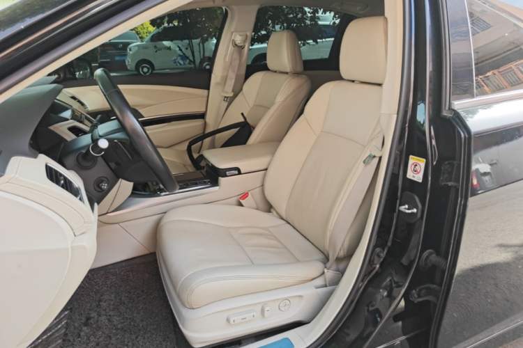 Used Acura RLX 2013 3.5L PAWS Edition Left Front Seat